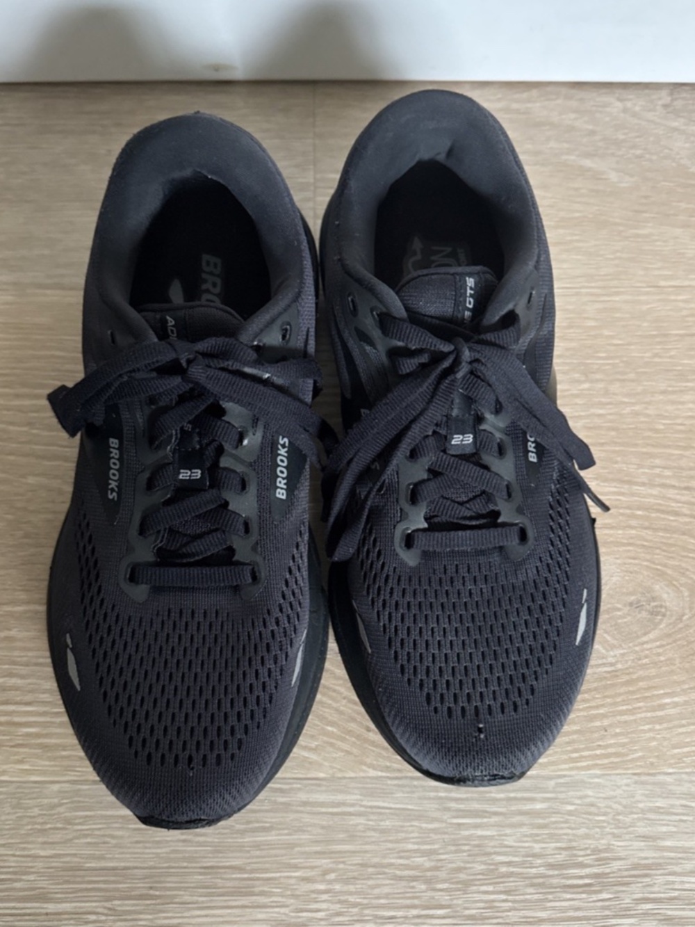🖤 Brooks Adrenaline GTS 23 Wide Running Shoes | Women’s 8.5 | Black/Ebony